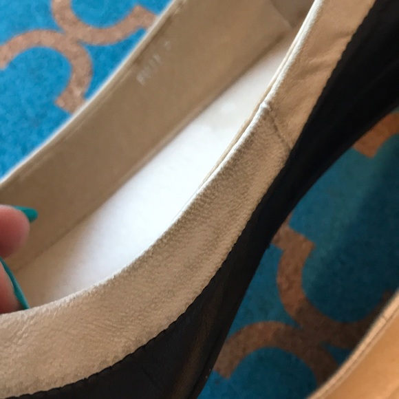 Black/beige flats - Picture 6 of 8